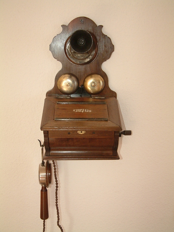 Telefon