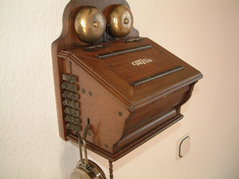 Telefon