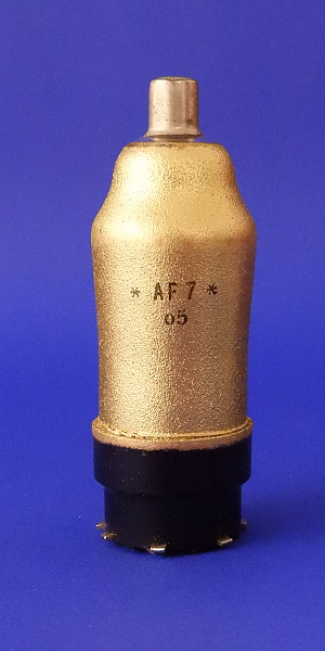 AF7