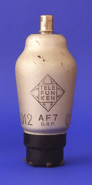 AF7